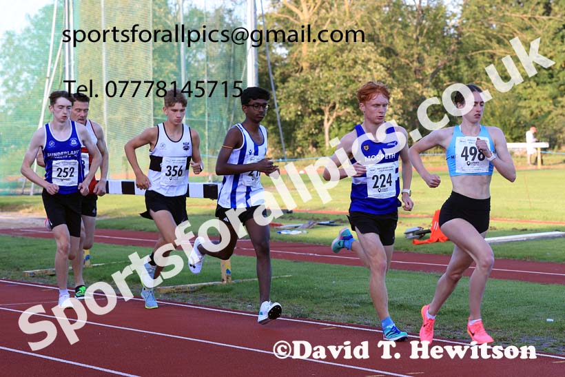 3000 metres, 2024 NEGP 6, Monkton Stadium,  Wednesday, August 14th.  Photo: David T. Hewitson/Sports for All Pics